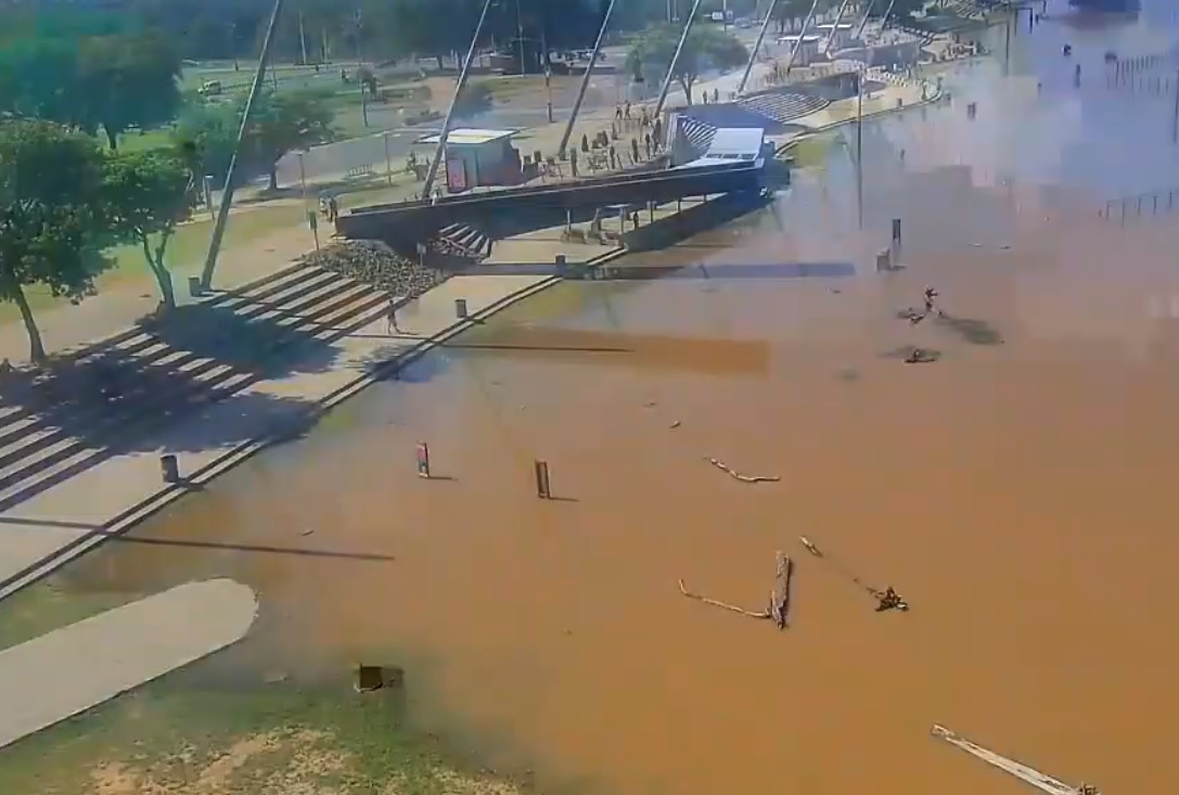 Porto Alegre invadidas água Guaíba