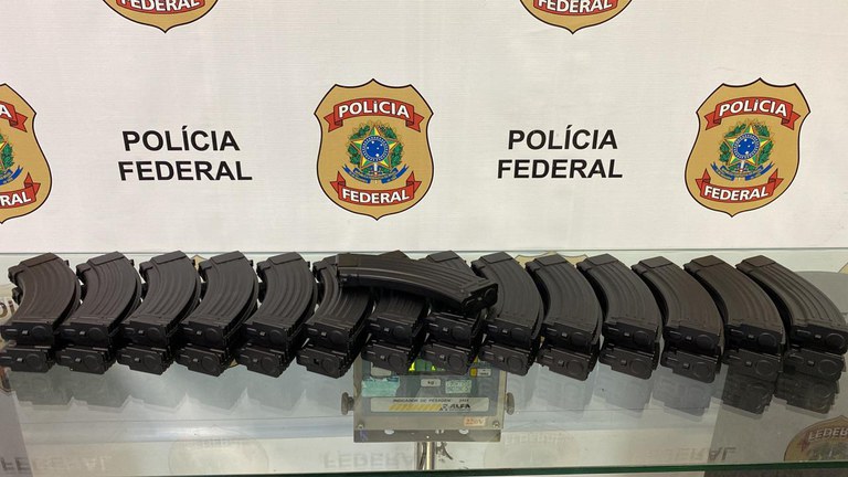 Polícia Federal carregadores fuzil Rio de Janeiro
