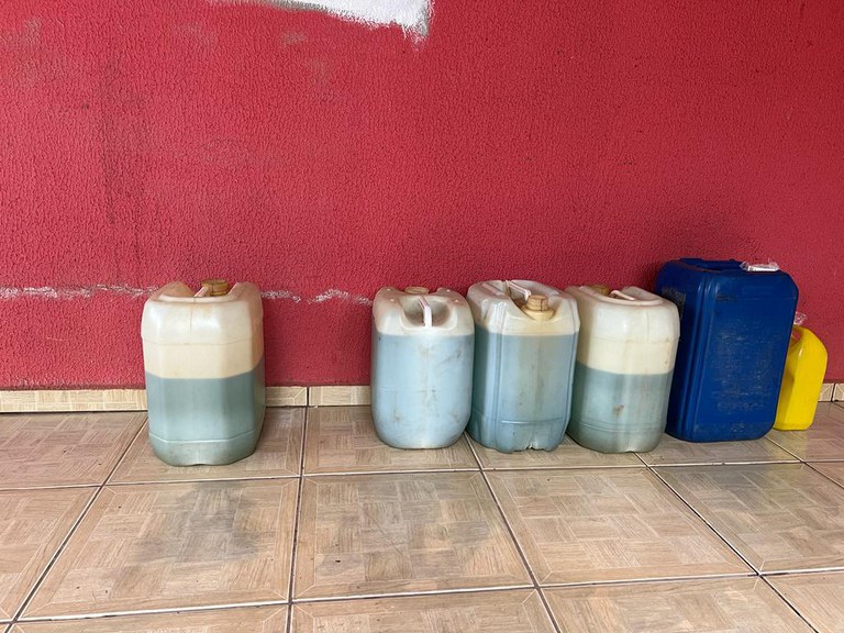 PF centenas litros combustíveis contrabandeados Foz do Iguaçu