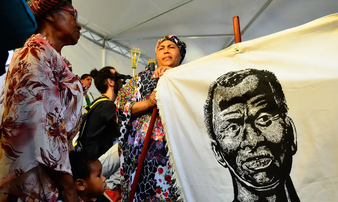 Lula Zumbi Consciência Negra feriado nacional