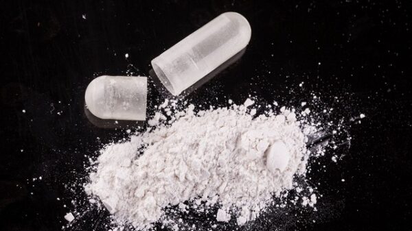 Estudo revela como a cocaína vicia o cérebro