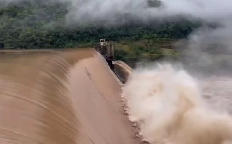 Barragem de 14 de Julho rompe no Rio Grande do Sul