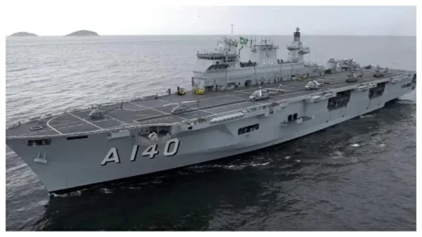 Marinha envia hoje maior navio da América Latina para ajudar população do Rio Grande do Sul