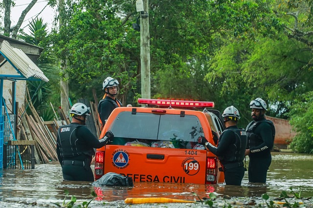 defesa civil enchentes