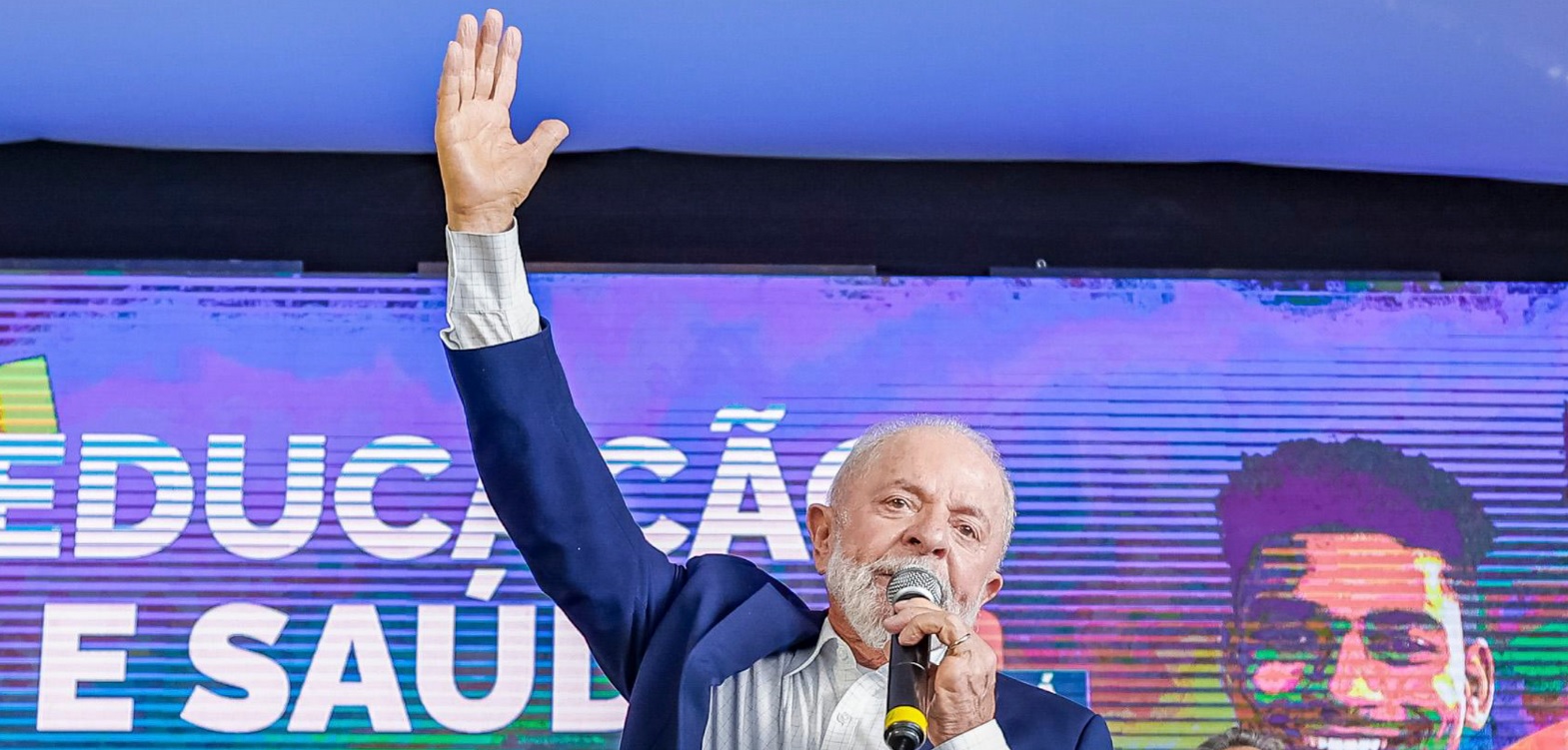 "Dizer que o pobre é mais burro que o rico é mentira", afirma Lula