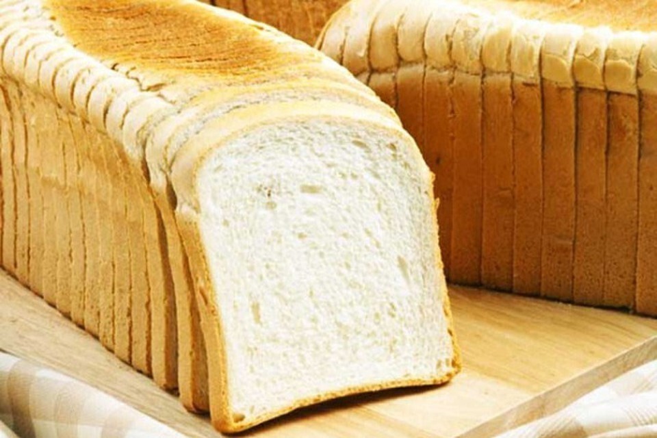 Detran comprova que teste do bafômetro pode dar positivo após comer pão de forma; assista