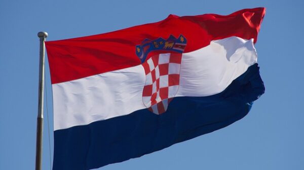 Ataque a tiros em casa de repouso na Croácia deixa 6 mortos