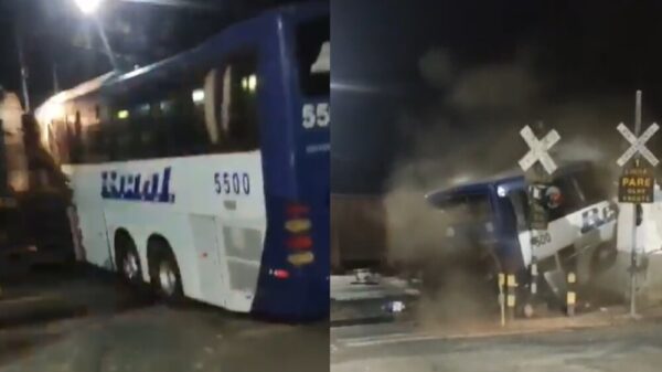 Vídeo mostra momento em que ônibus de turismo é atingido por trem em Minas Gerais