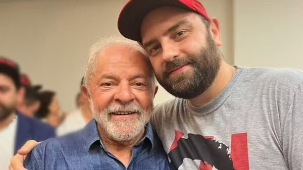 Filho de Lula chama Janja de "puta" em mensagem de WhatsApp; confira