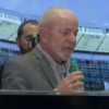 Vídeo mostra momento em que Lula confunde garrafa de água com microfone