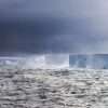Maior iceberg do mundo está preso em 'armadilha marítima'; entenda
