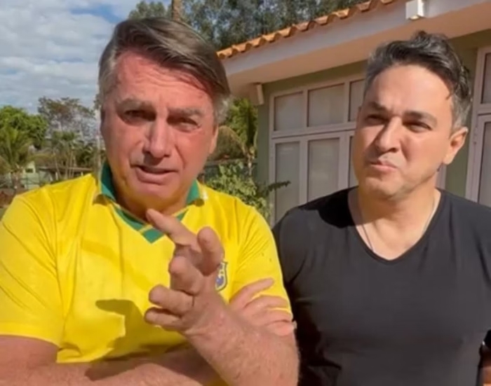 Bolsonaro critica alianças do PL com PT, PCdoB e Psol: 'Essas coligações têm que deixar de existir'; assista