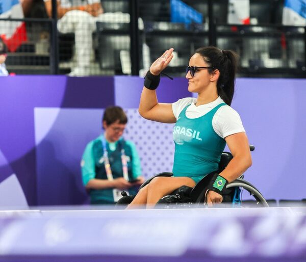 Brasil conquista a 50ª medalha nos Jogos Paralímpicos em estreia do halterofilismo