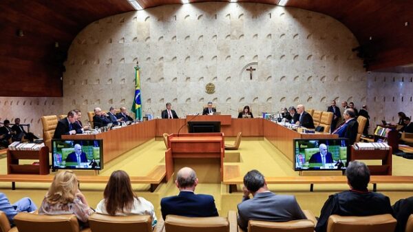 STF - Covid-19 vacinação obrigatória laqueadura vasectomia