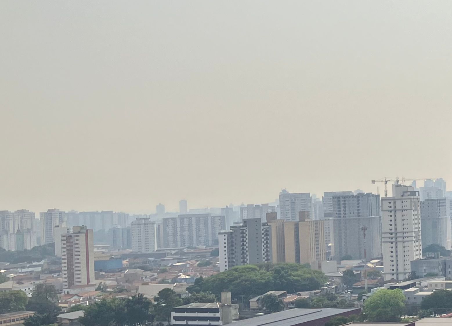 São Paulo é cidade mais poluída do mundo pelo 5º dia seguido e a única com ar "insalubre" para todos