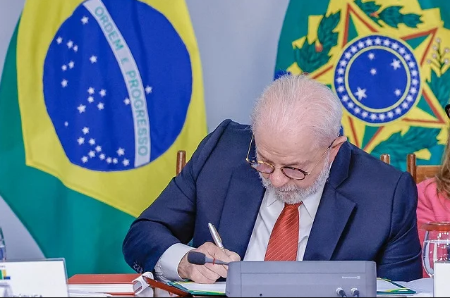 lula assina sanciona