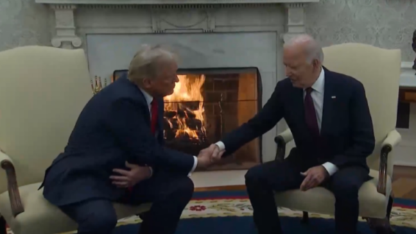 Biden e Trump se reúnem na Casa Branca e falam em "transição suave"