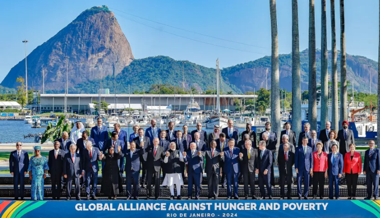 Líderes mundiais tiram “foto de família” do G20; Biden, Trudeau e Meloni ficam de fora