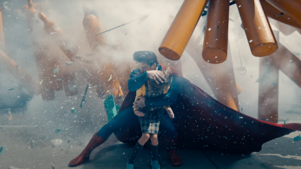 Novo 'Superman', com direção de James Gunn e David Corenswet na pele do super-herói, ganha 1º trailer
