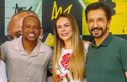 Prefeitura de SP paga R$ 450 mil em show de Thiaguinho no Dia da Pessoa com Deficiência