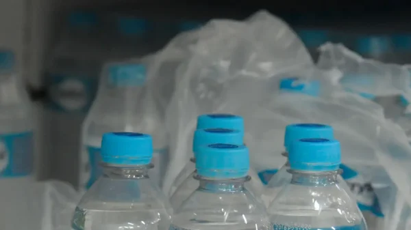 Após alerta da CGU, Instituto Brasileiro de Museus cancelou licitação que previa garrafas de água a R$ 147,65