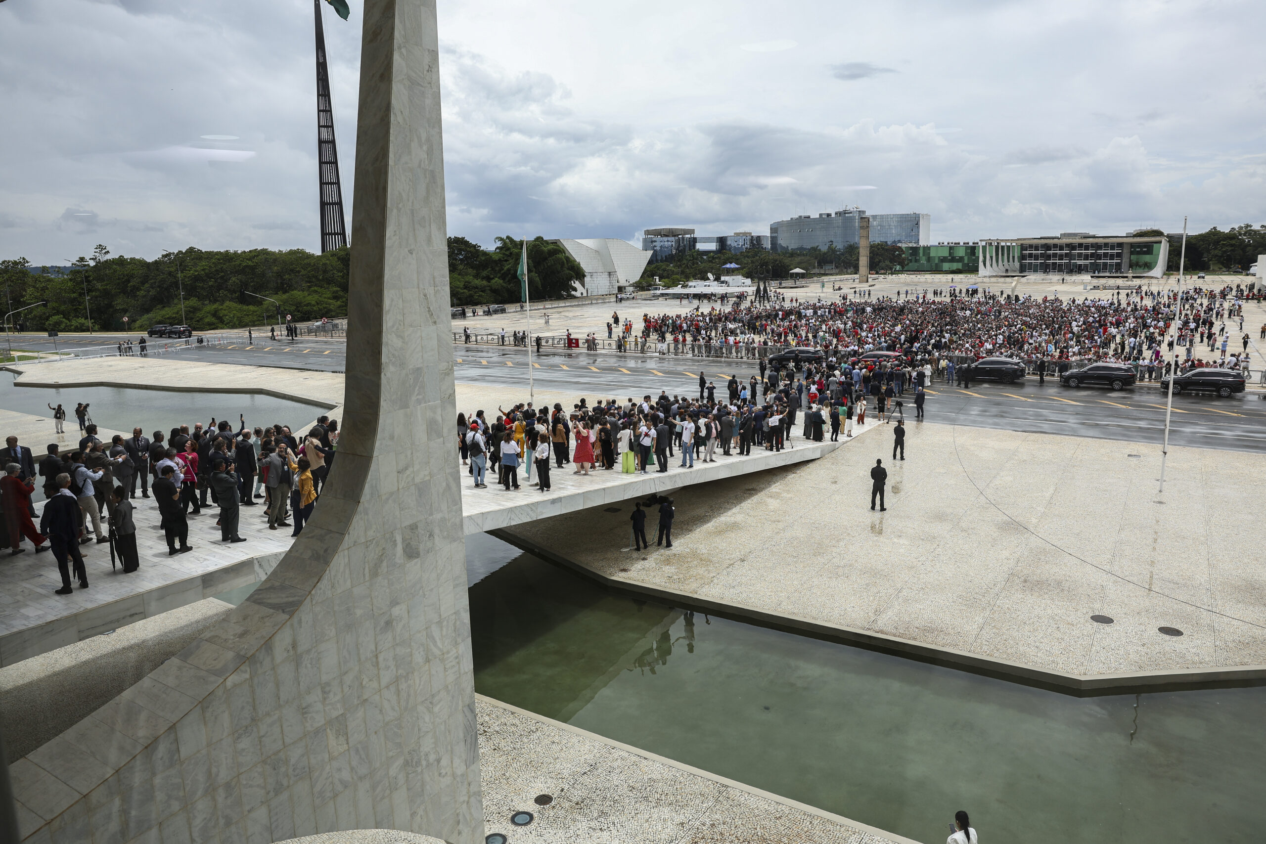 Ato de Lula sobre 8 de Janeiro tem apenas 1.200 pessoas