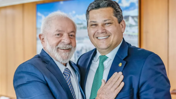 Lula Davi Alcolumbre