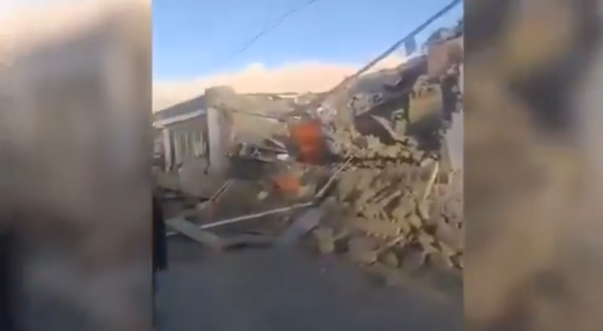 Sobe para 126 o nº de mortos no terremoto entre o Tibete e o Nepal