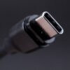 Regra da União Europeia que exige conexão USB-C em todos os celulares já está em vigor