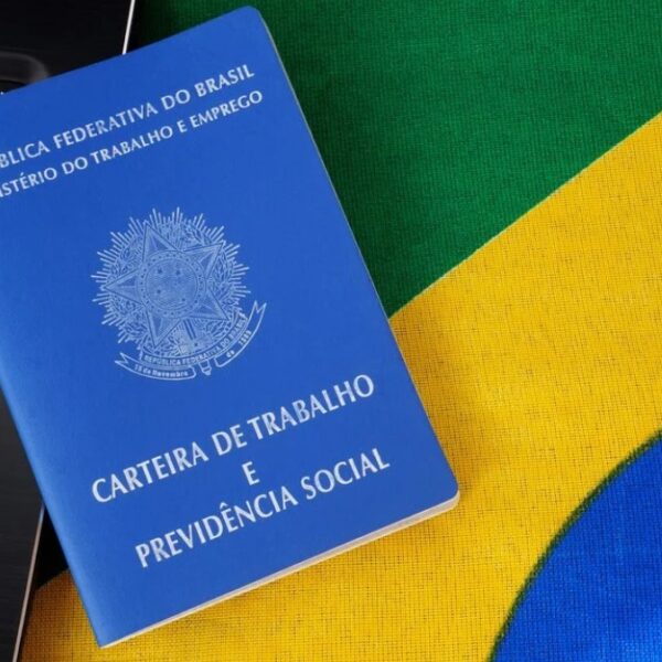 desemprego brasil carteira