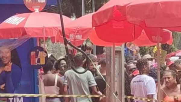 Serpentina Metálica