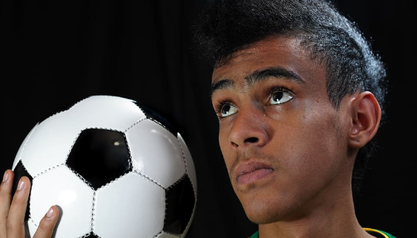 Futebol na Areia e no Asfalto