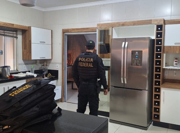 Operação "Face Off"