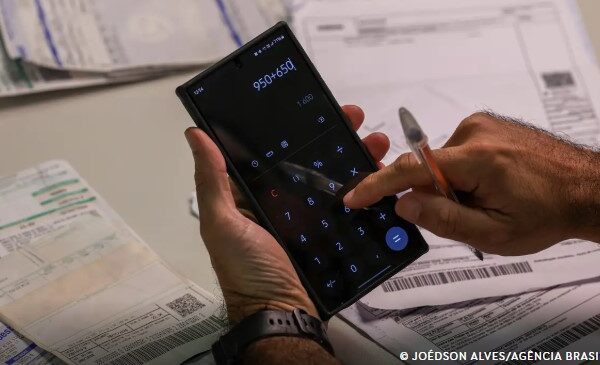 Endividamento conta contas