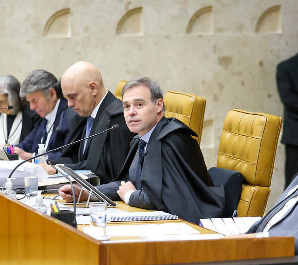 André Mendonça