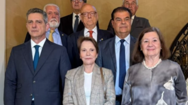senadores