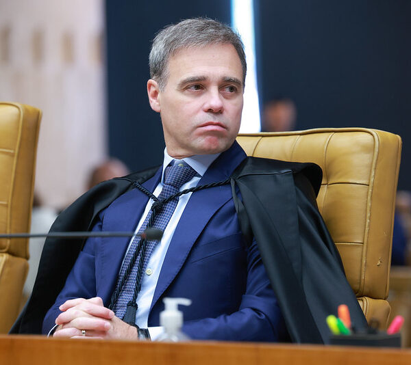 André Mendonça