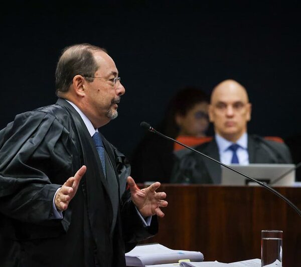 advogado bolsonaro moraes