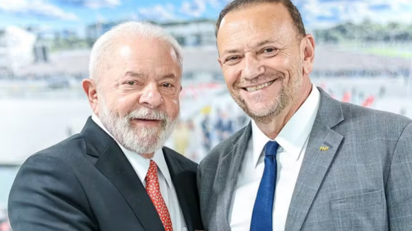 Presidente do PT, Edinho Silva e Lula