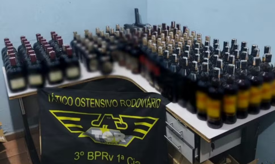 garrafas de uísque falsificado