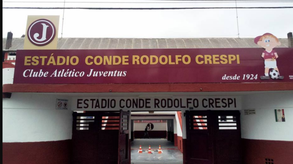Estádio Conde Rodolfo Crespi,