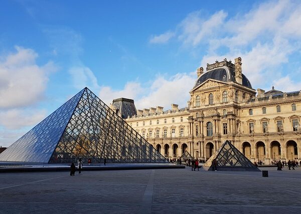 Museu do Louvre