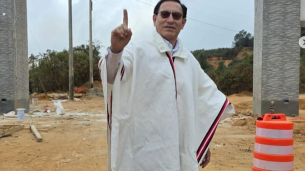 Ex-Presidente Martín Vizcarra é Condenado