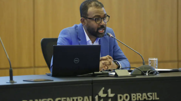diretor de fiscalização do Banco Central, Ailton de Aquino,
