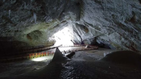 Superbactéria de 5 mil anos é encontrada na Romênia