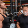 Arnold Schwarzenegger treina Joseph Baena