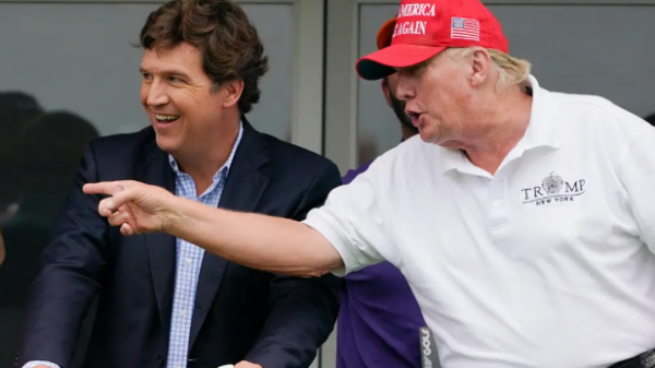 Tucker Carlson e trump