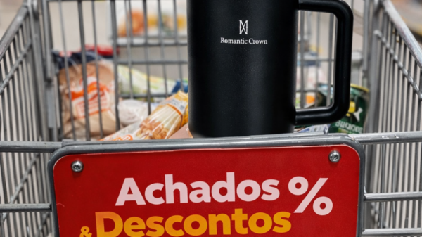 Copo térmico de 1,2L estilo “Stanley” com 51% de desconto! mercado livre