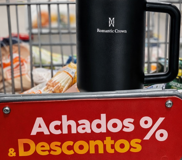 Copo térmico de 1,2L estilo “Stanley” com 51% de desconto! mercado livre