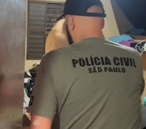 PF e Polícia Civil prendem homem com milhares de arquivos de abuso infantil em SP